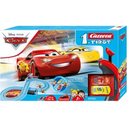 Carrera Pista First Set Cars: Friends Race Disney PIXAR - mt. 2,4 with SPINNERS