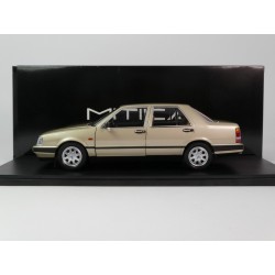 LANCIA 1:8 THEMA TURBO i.e. del 1984 Platino Metallizzato MITICA-DIECAST