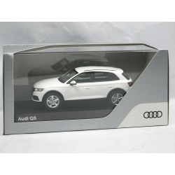 Audi Q5 Bianca 1:43 Modellino Originale Audi Collection