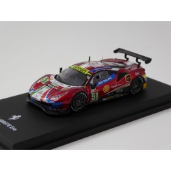 Ferrari 488 GTE EVO 3.9L Turbo V8 TEAM AF CORSE N 51 WINNER CLASS LMGTE - CON VETRINA 1/64