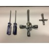 Offerta kit 2 CHIAVI CANDELA CROCE IN METALLO + cacciaviti attrezzi automodelli